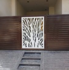 dry tree gate design